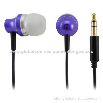 Mp3 Earphones with Light, Simple Design and High Quality Sound
